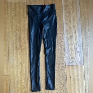 Spanx Faux Leather Leggings Sz XS